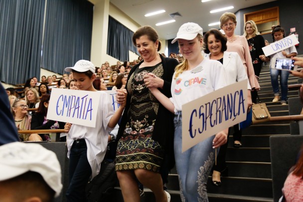 Maria Helena afirmou que as Cipaves ajudam a formar jovens e adultos diferentes