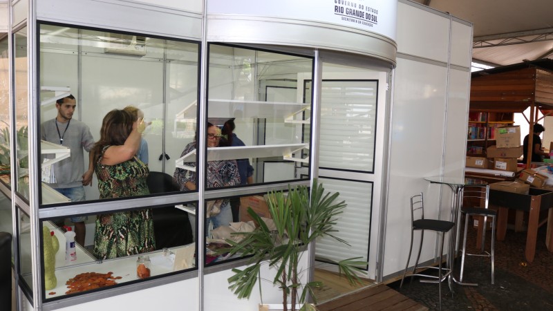 Mais de 50 educadores estarão presentes no evento desta segunda-feira (5)
