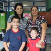 Família Gregório tem uma história com a escola 