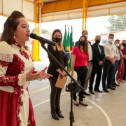 Aluna Isabela fez a declamação de uma poesia