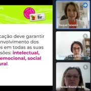 A imagem mostra uma tela do encontro do webinário Programa Escola em Tempo Integral. 