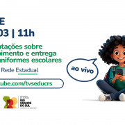 Card anuncia a live em 20/03 às 11h sobre recebimento e entrega dos uniformes escolares da rede estadual. Destaque para o link do YouTube (TV Seduc RS) e ilustração de estudante sorridente com celular e mochila, acompanhada de um cachorro. Abaixo, logo do governo do Estado.