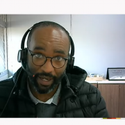 Subsecretário Marcelo Araújo destaca a importância dos simulados como estratégia de fortalecimento das aprendizagens durante live da Seduc